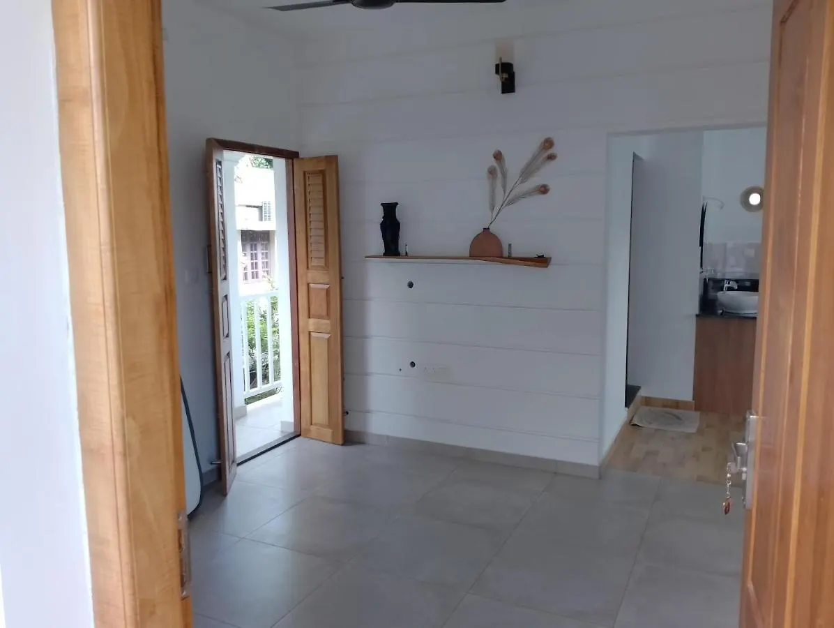 Viceroy Inn Homestay Коччи