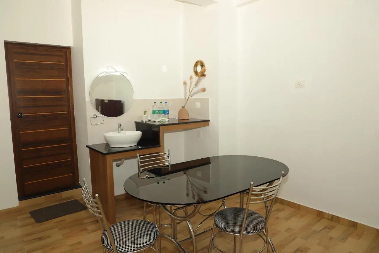 Viceroy Inn Homestay Коччи